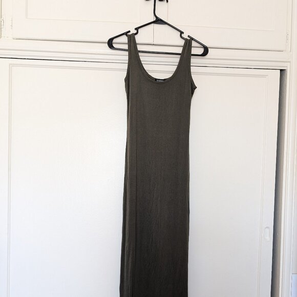 Boohoo maxi dress, khaki, size 4 - Picture 2 of 3